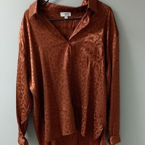 UMGEE🧡Leopard Print Satin Blouse LARGE